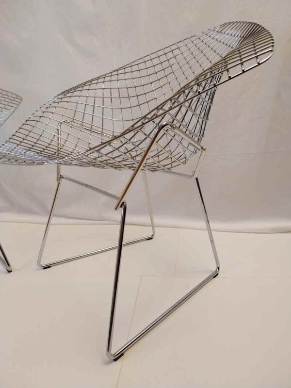 Diamond chair harry bertoia