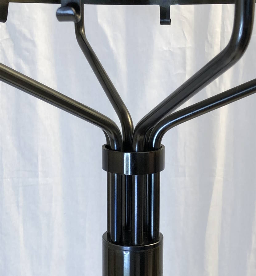 Melpomene coat rack bbpr artemide