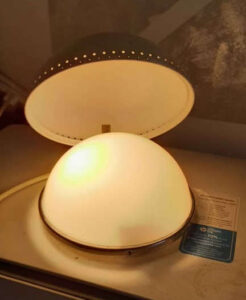 table-lamp-vintage-1960.jpg