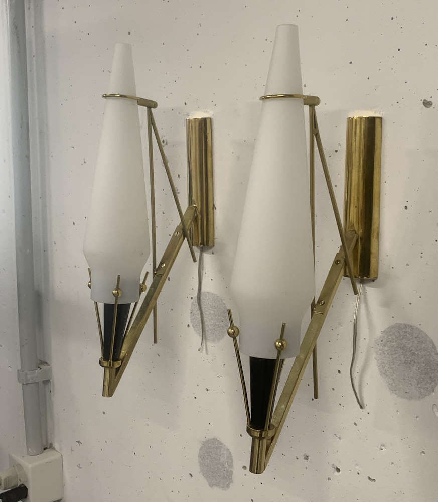 Wall light stilnovo