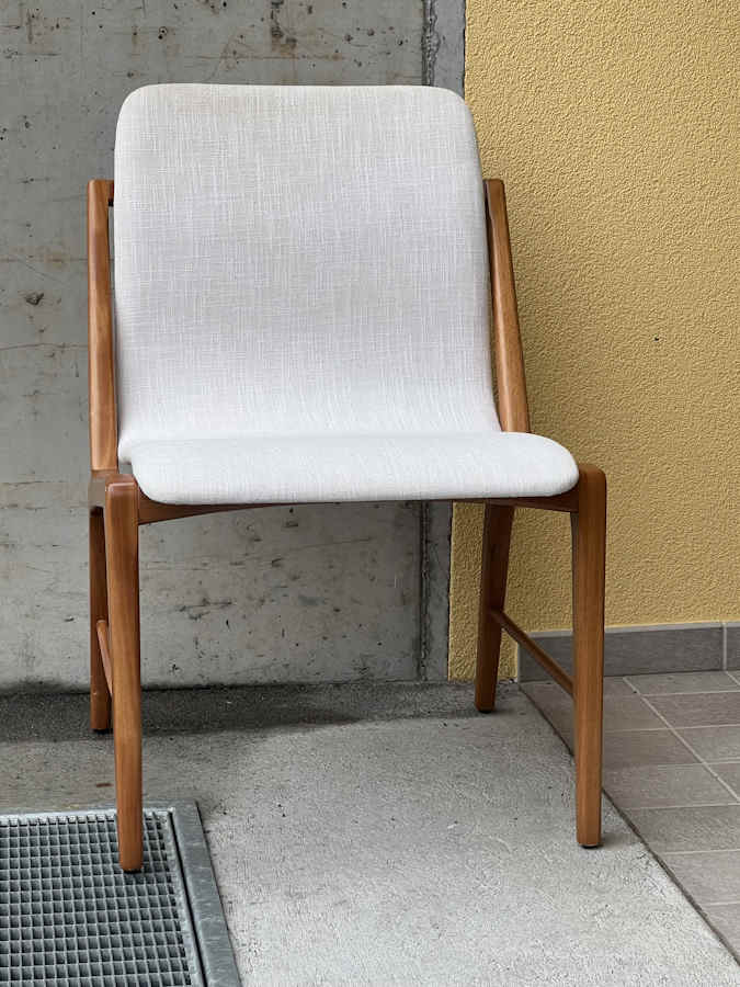 brazilian-chairs-01.jpg
