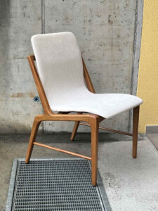 brazilian-chairs-03.jpg