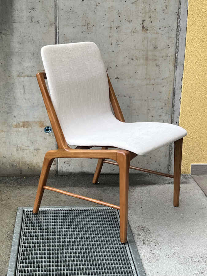 brazilian-chairs-03.jpg