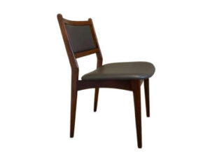 spottrup-chairs.jpg