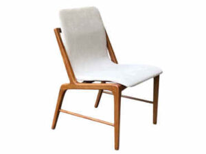 vintage-chairs.jpg