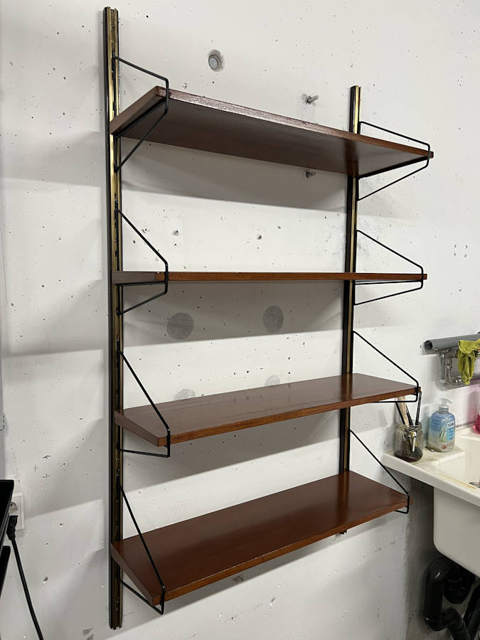 bookshelves-2.jpg
