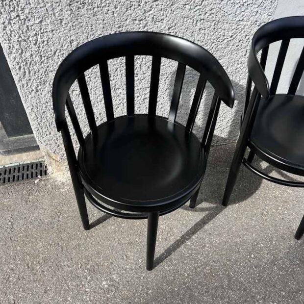 tisettanta-chairs-3.jpg